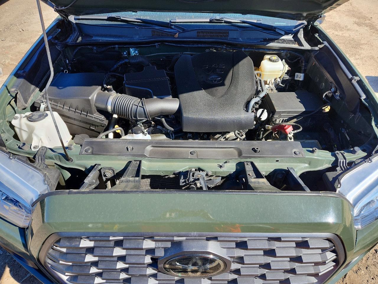 2022 Toyota Tacoma TRD OFF-Road