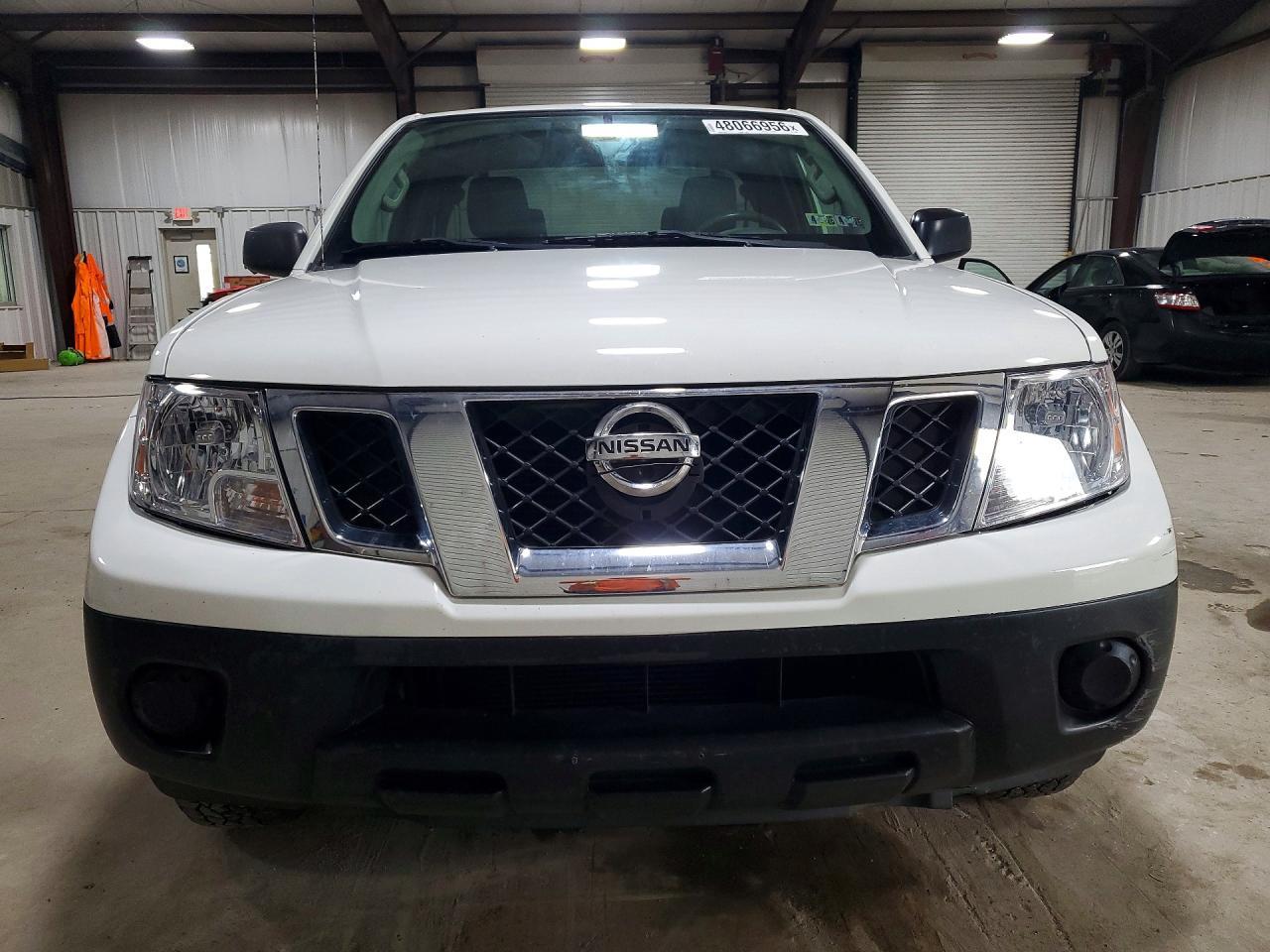 2015 Nissan Frontier S