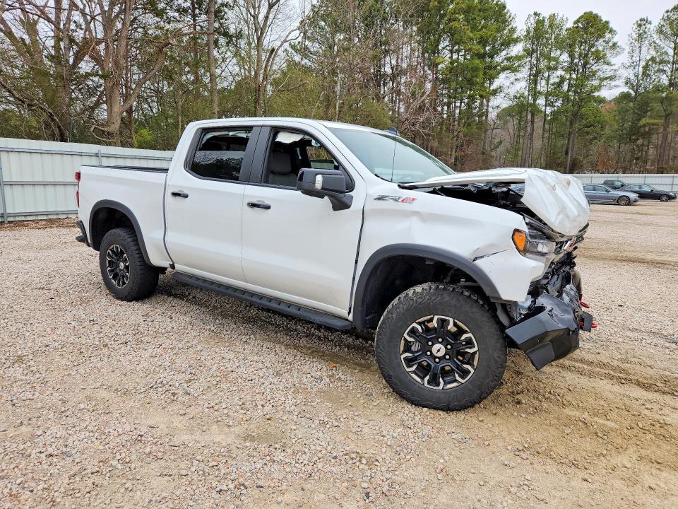 2023 Chevrolet Silverado K1500 ZR2
