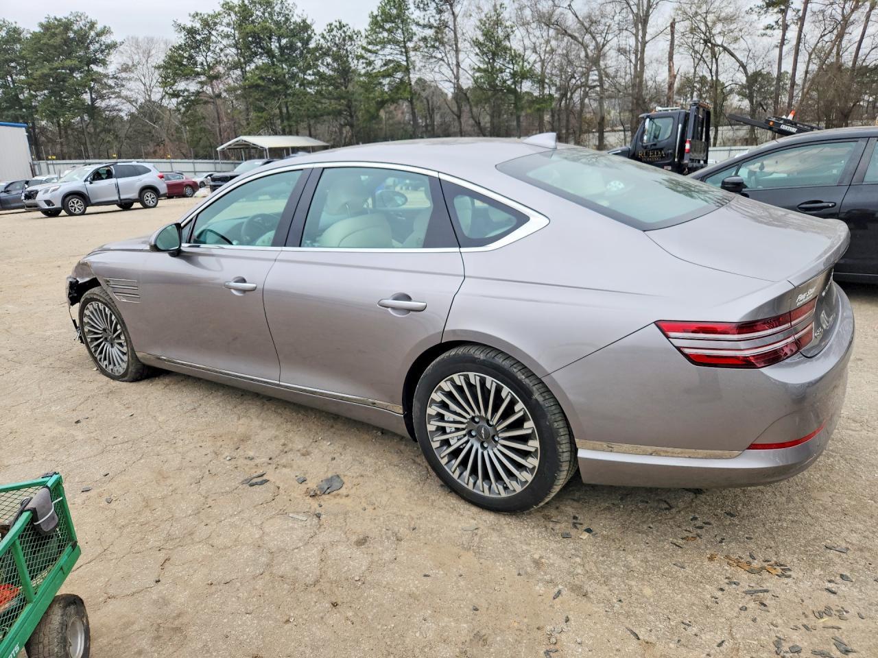 2024 Genesis G80