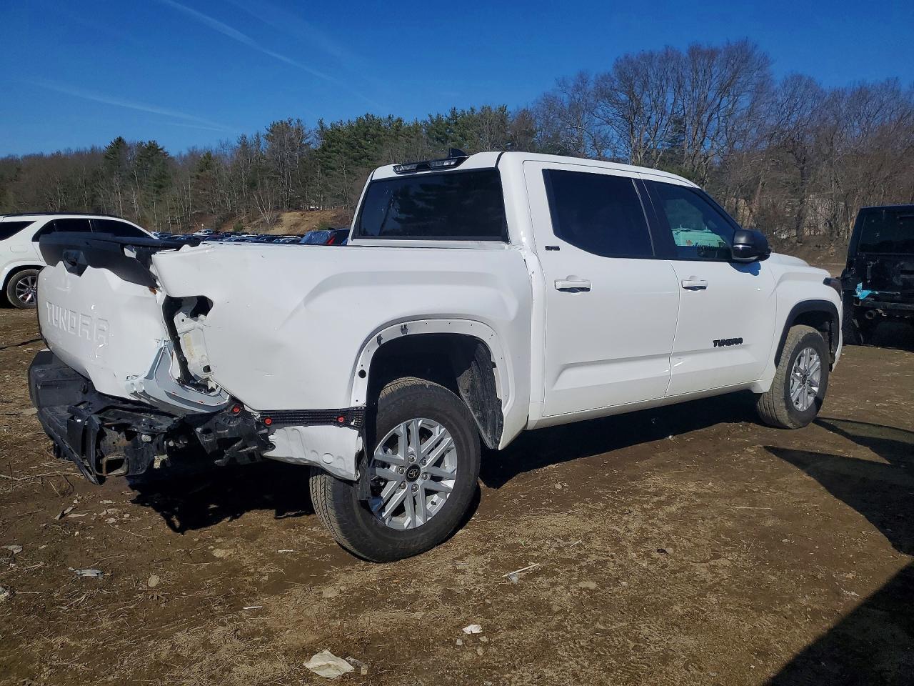 2025 Toyota Tundra SR5