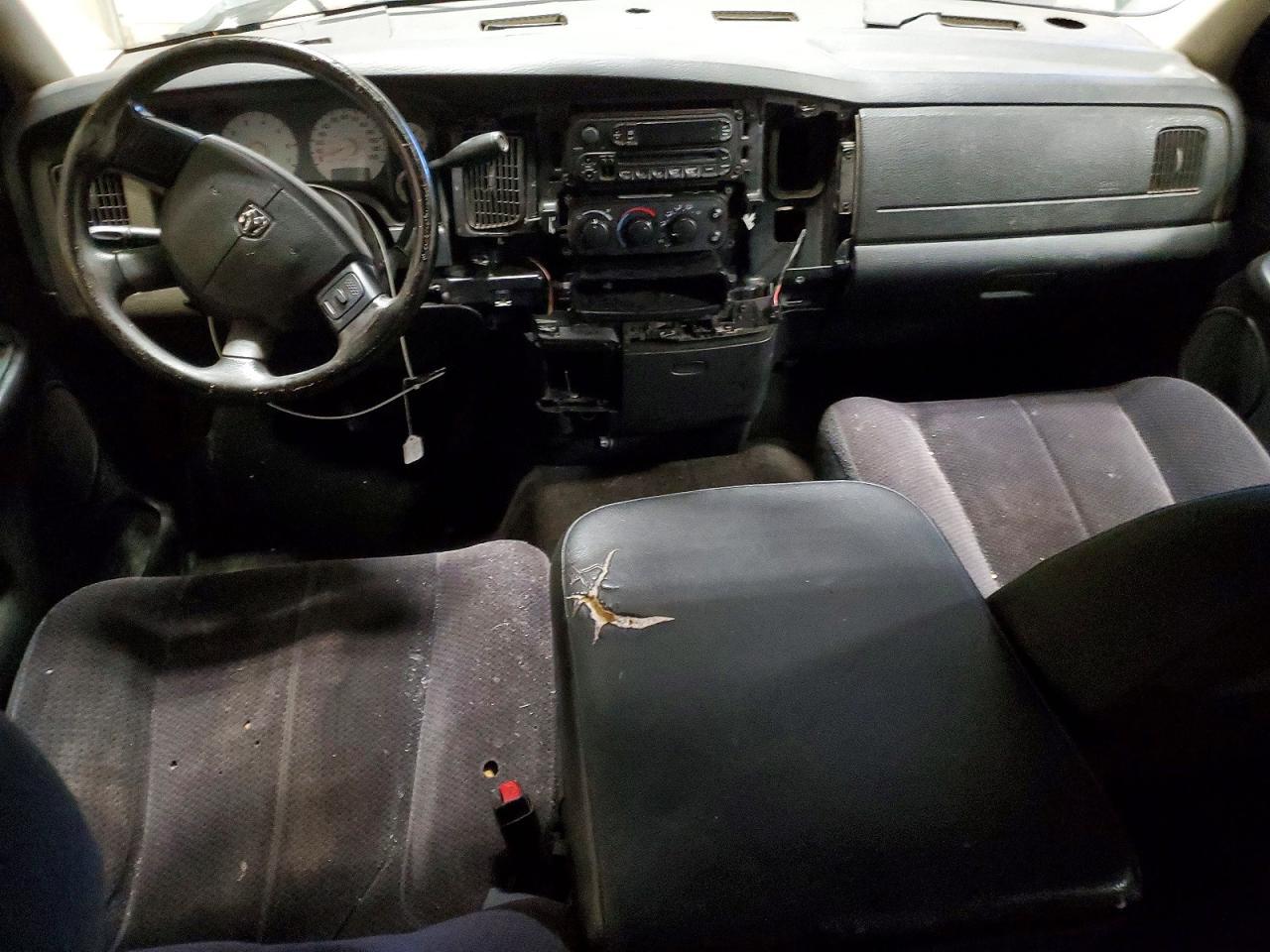 2004 Dodge RAM 1500 ST
