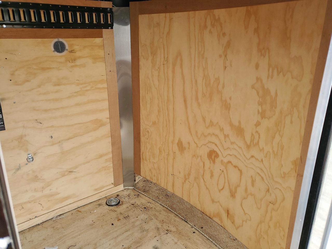 2024 Itrn 2024 Interstate West Corp CRD508SAFS Enclosed Carg