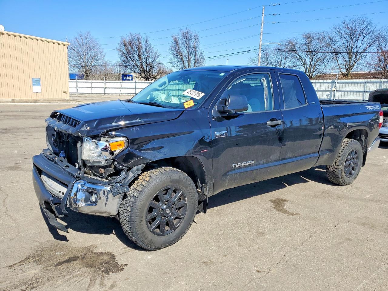2017 Toyota Tundra SR5