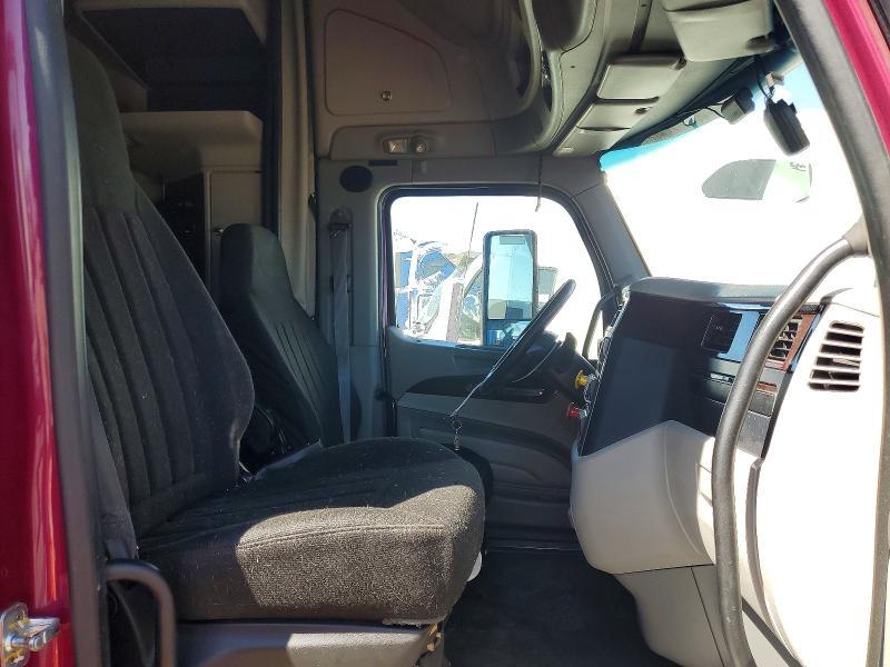 2020 Peterbilt 579 Semi Truck