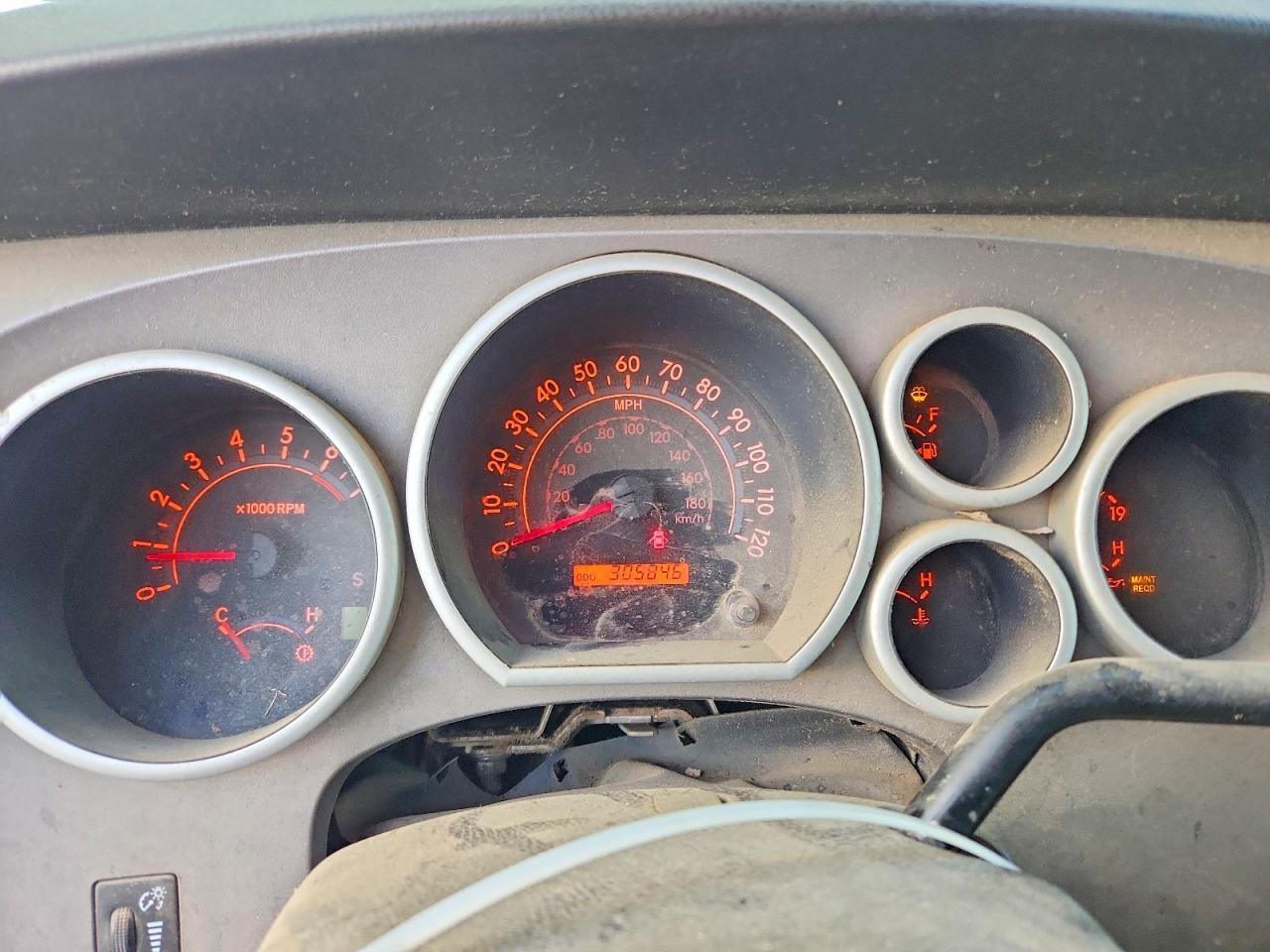 2010 Toyota Tundra Grade