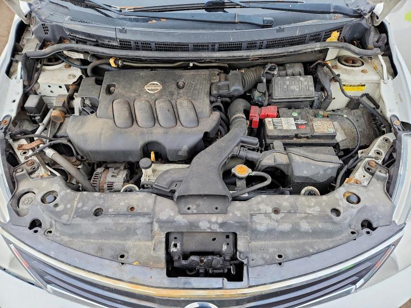 2010 Nissan Versa 1.8 s