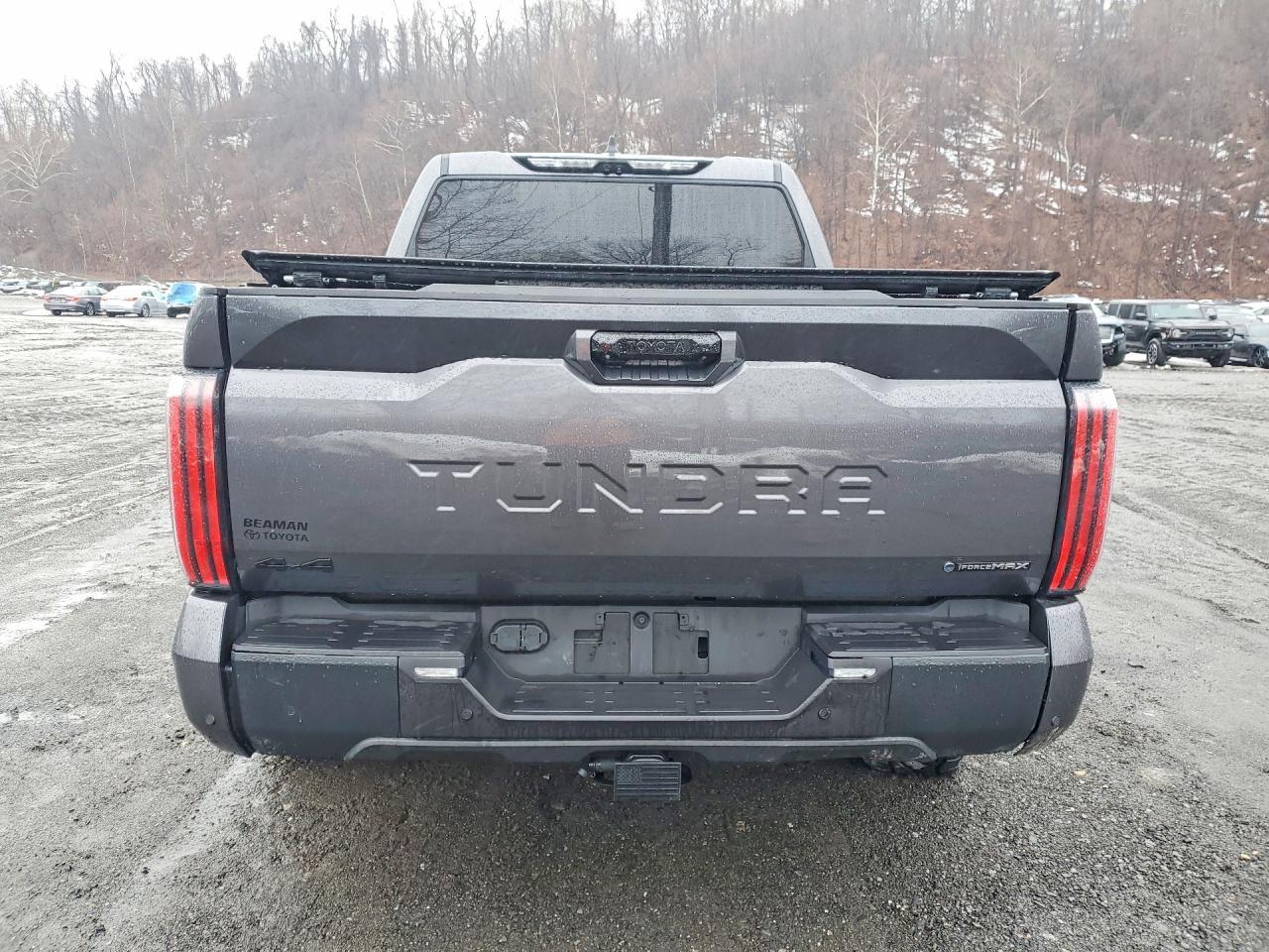 2025 Toyota Tundra Limited HV