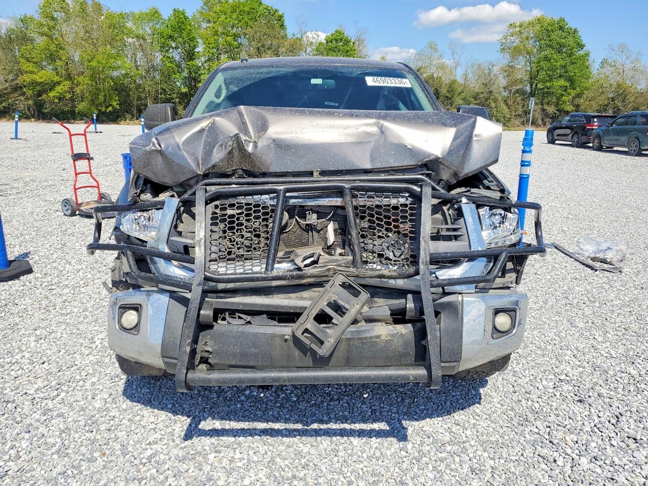 2014 Toyota Tundra SR5