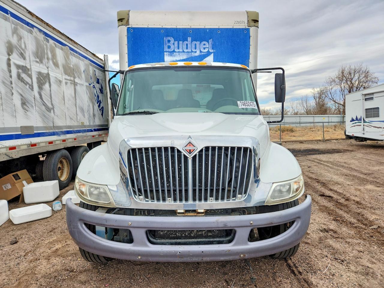 2013 International 4300 BOX Truck
