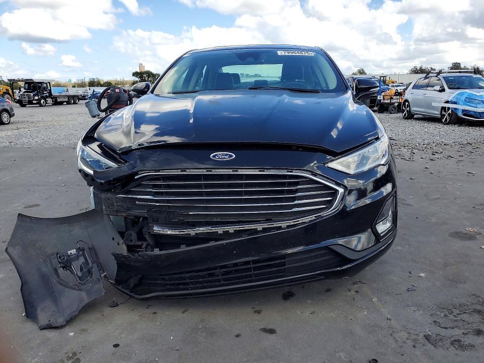 2020 Ford Fusion Titanium