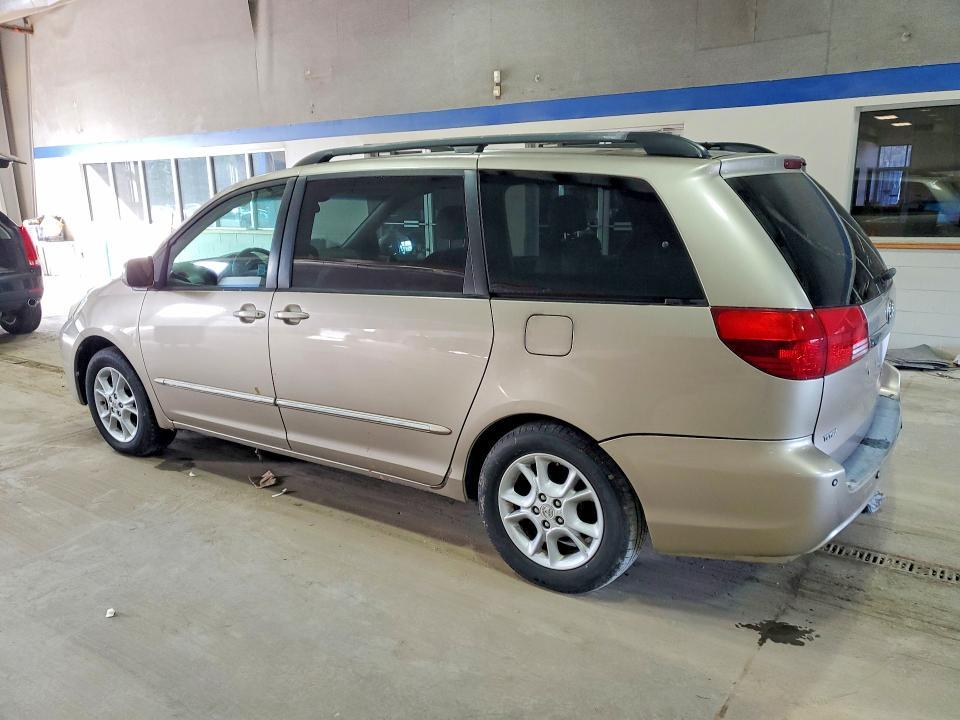 2005 Toyota Sienna xle Limited 7 Passenger