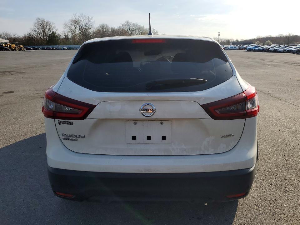 2022 Nissan Rogue Sport s