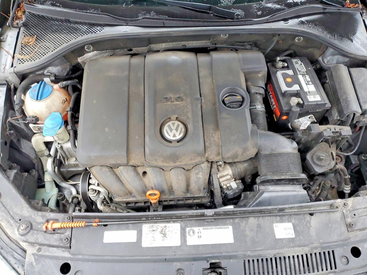2012 Volkswagen Passat s