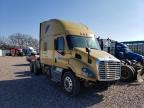 2018 Freigliner 2018 Freightliner Cascaia 113 Semi Truck