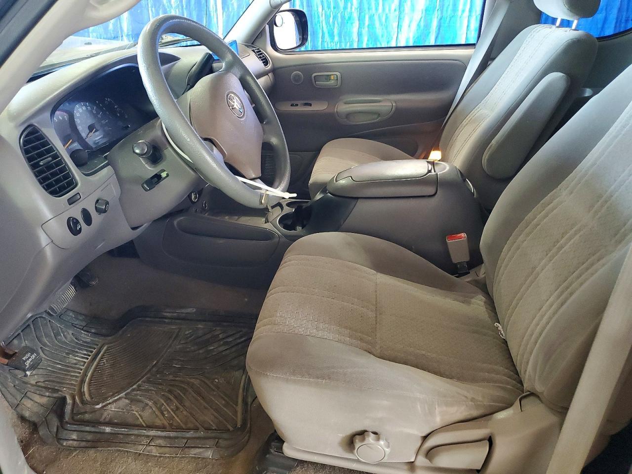 2004 Toyota Tundra SR5