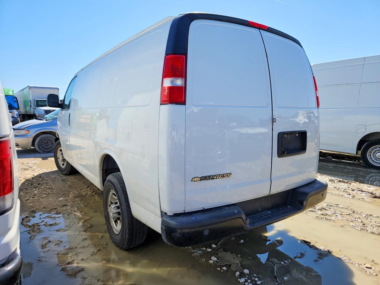 2021 Chevrolet Express 2500 Cargo Utility / Service Van
