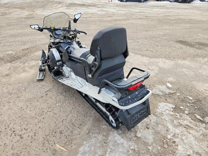 2012 Skidoo Grand Touring Sport