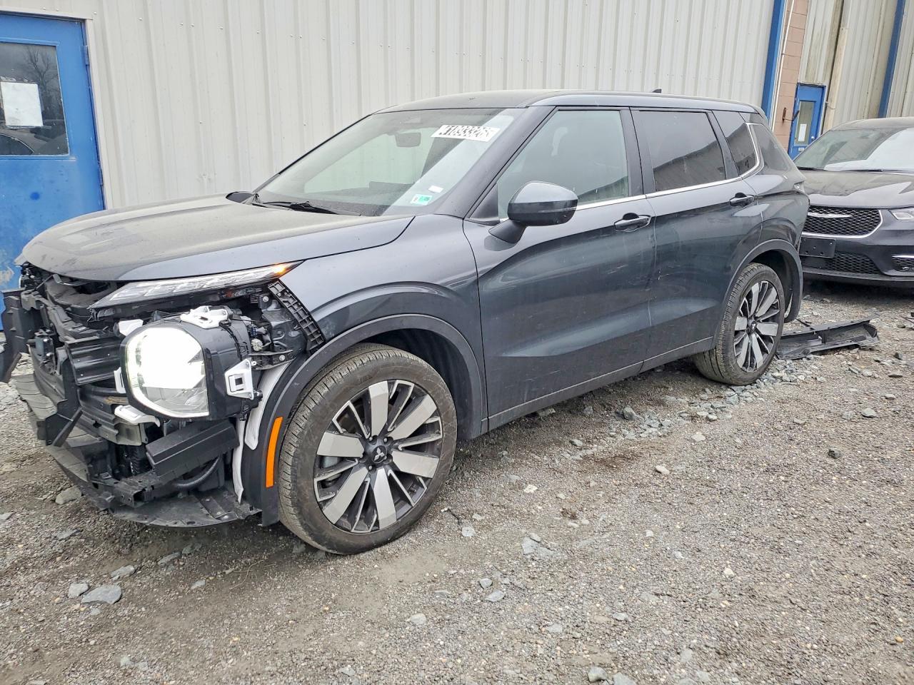 2025 Mitsubishi Outlander se