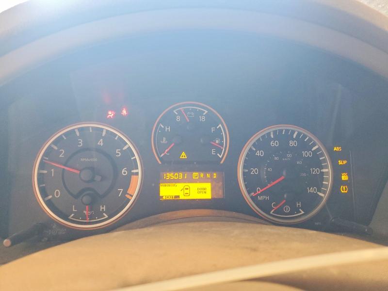2010 Nissan Armada se