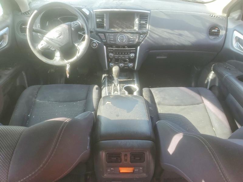 2018 Nissan Pathfinder s