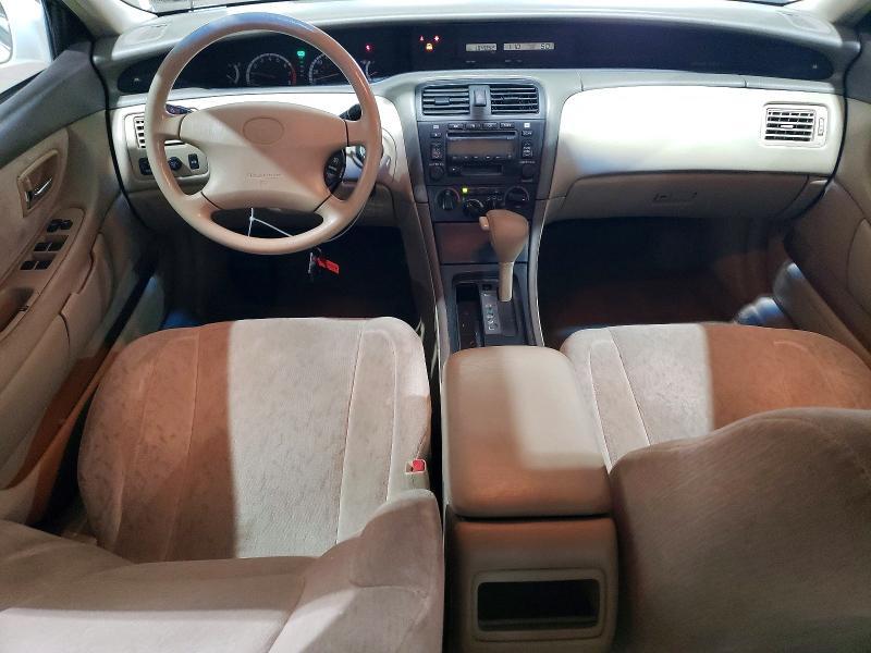 2000 Toyota Avalon xl