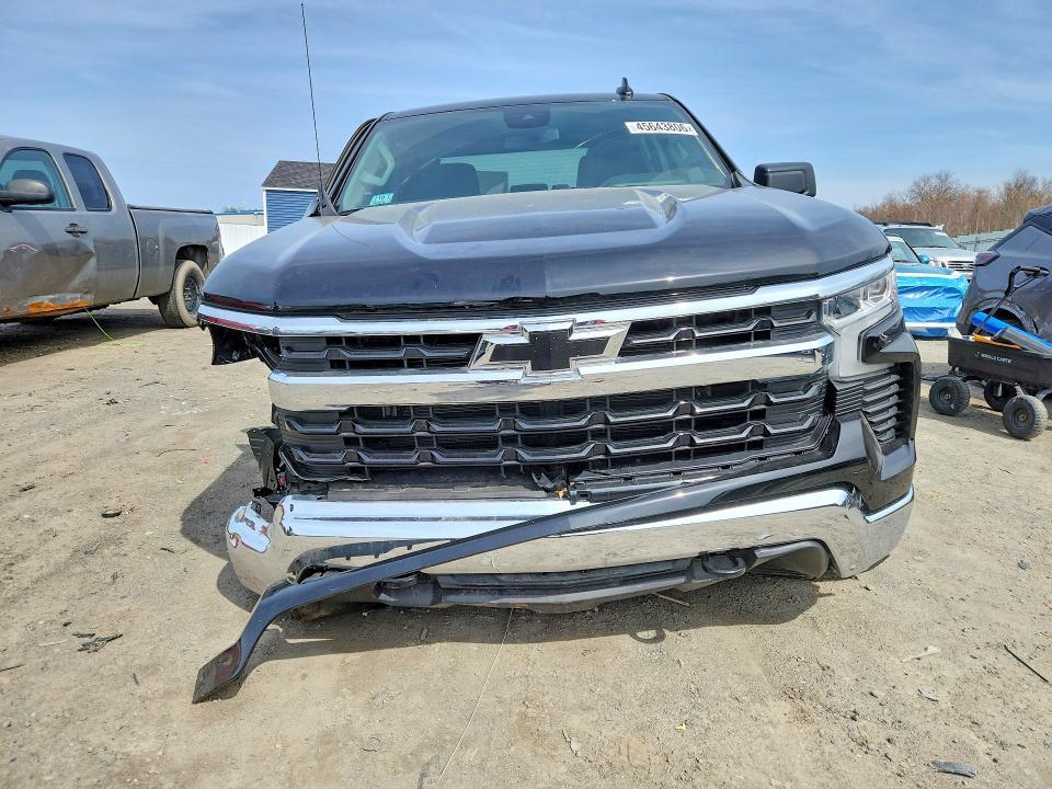 2025 Chevrolet Silverado K1500 LT
