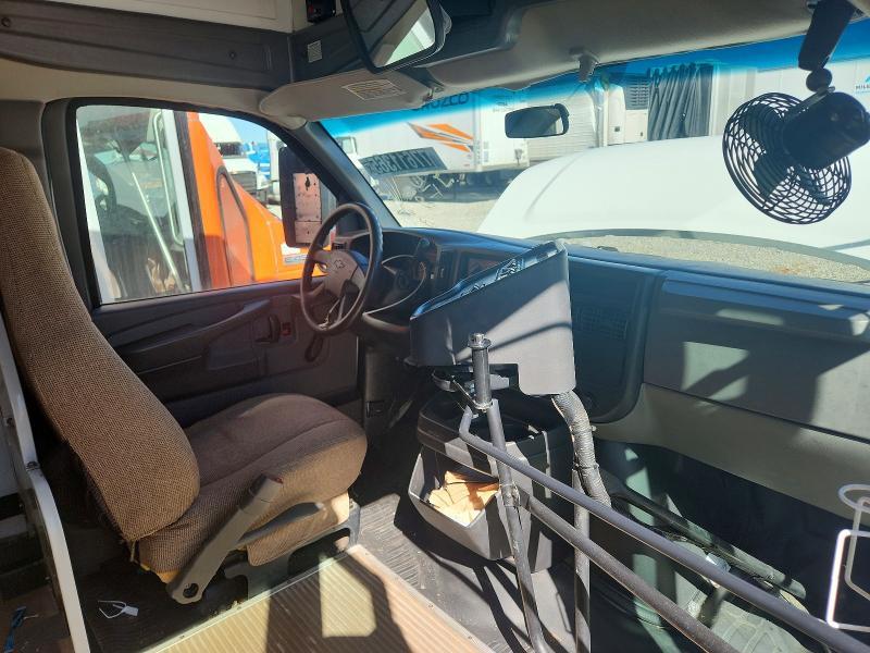 2005 Chev Express G3500