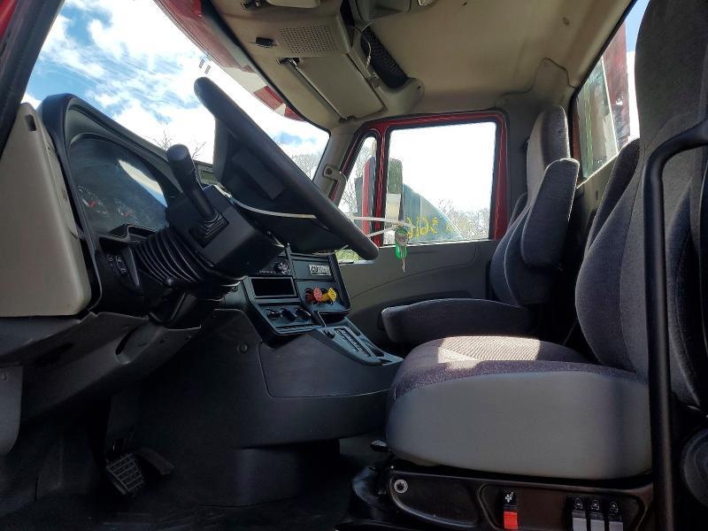 2016 International PROSTAR+122 6X4 Semi Truck