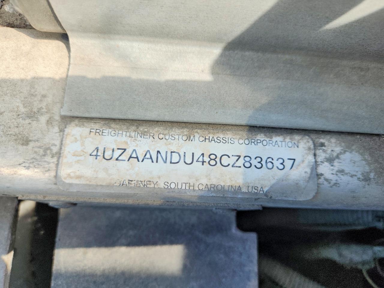 2008 Freightliner MT45 Chassis Delivery Truck