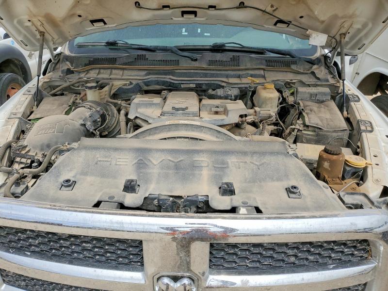 2014 Dodge Ram 5500 Flatbed Truck