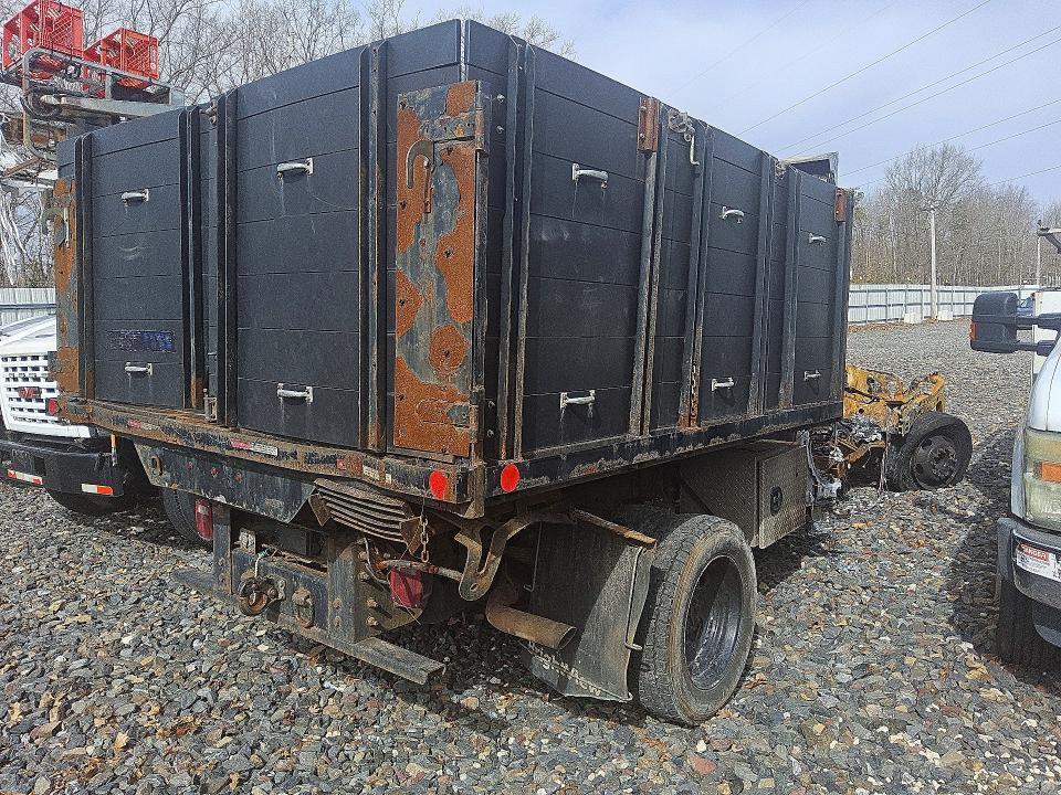 2018 Ford F450 Super Duty Flatbed Truck