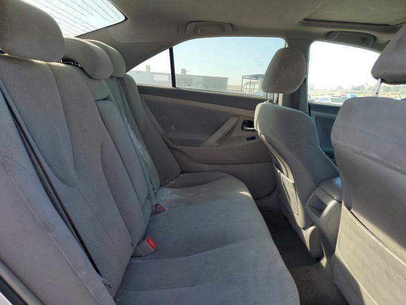 2009 Toyota Camry le