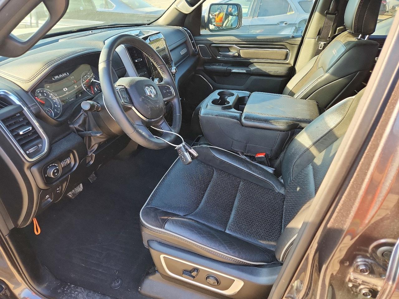 2024 Dodge 1500 Laramie