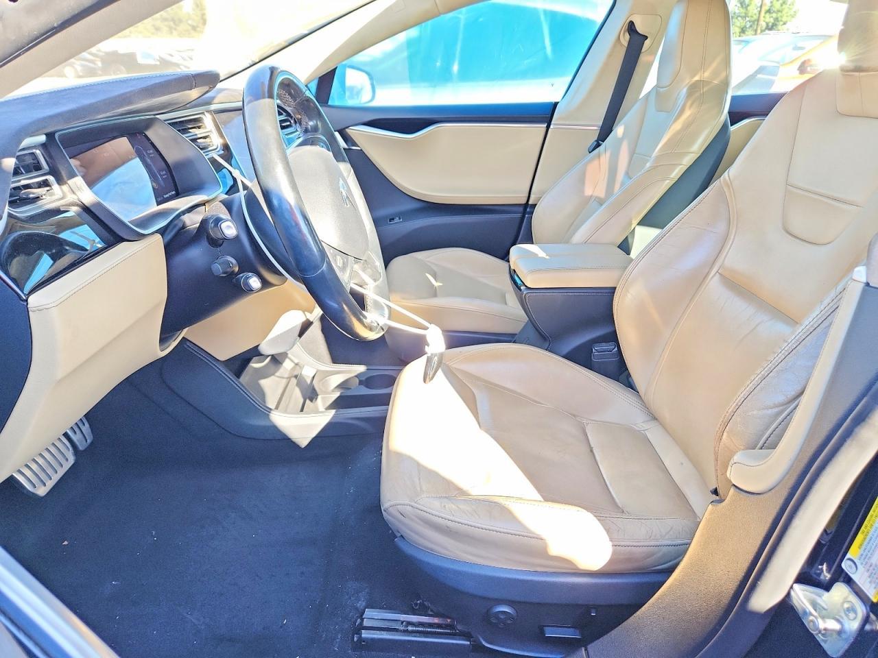 2015 Tesla Model s 85D