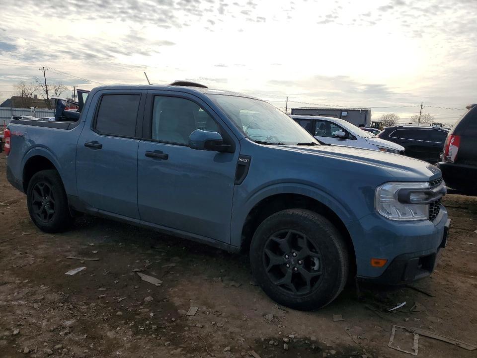 2023 Ford Maverick XL