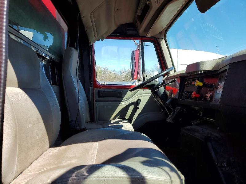 1996 International 4700 Tanker Fire Truck