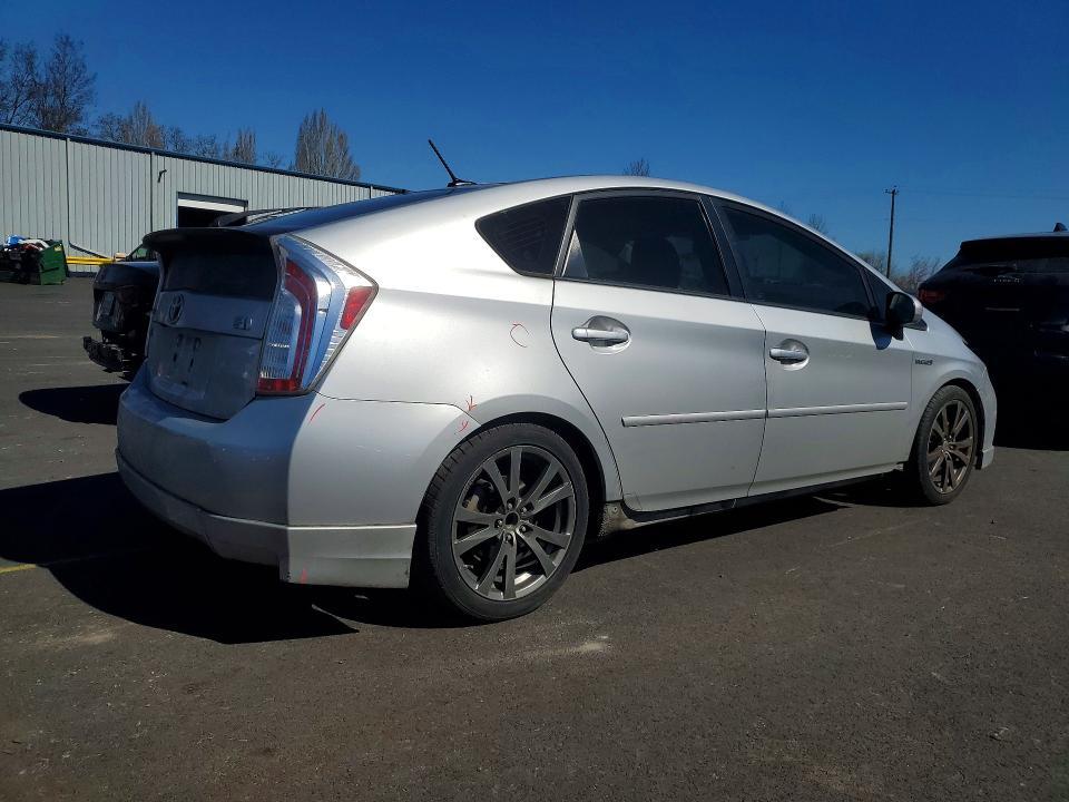 2014 Toyota Prius Three