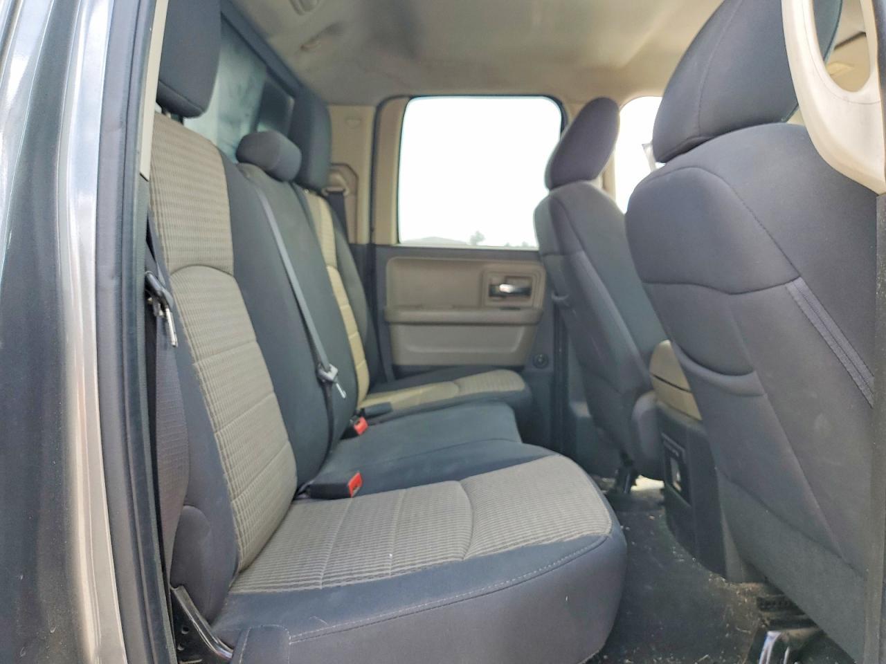 2012 Dodge RAM 1500 SLT