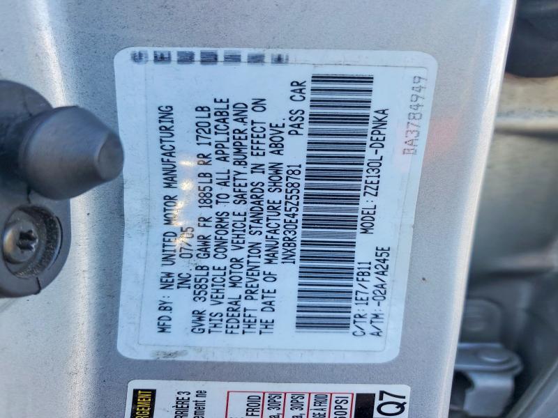 2005 Toyota Corolla le