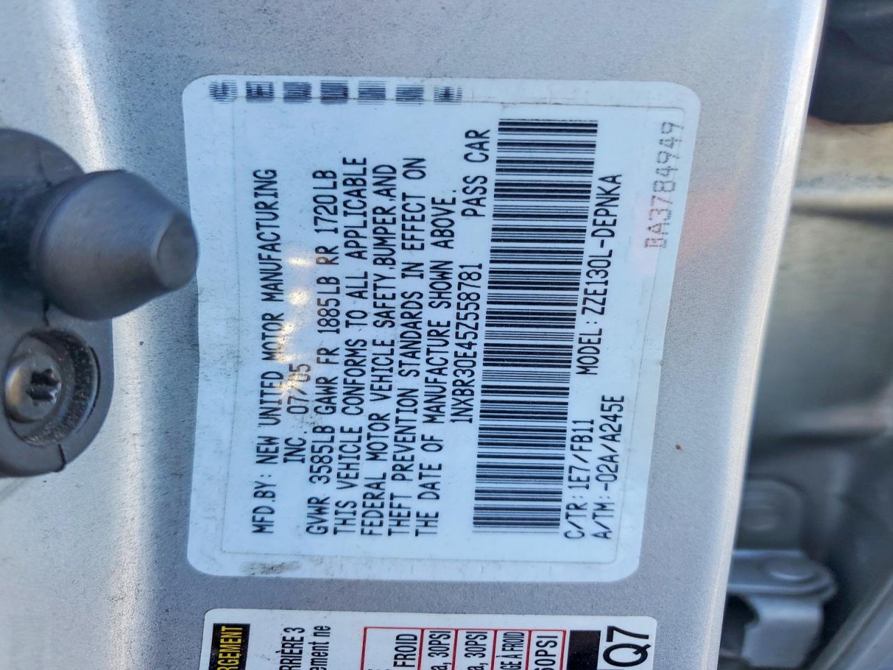 2005 Toyota Corolla le