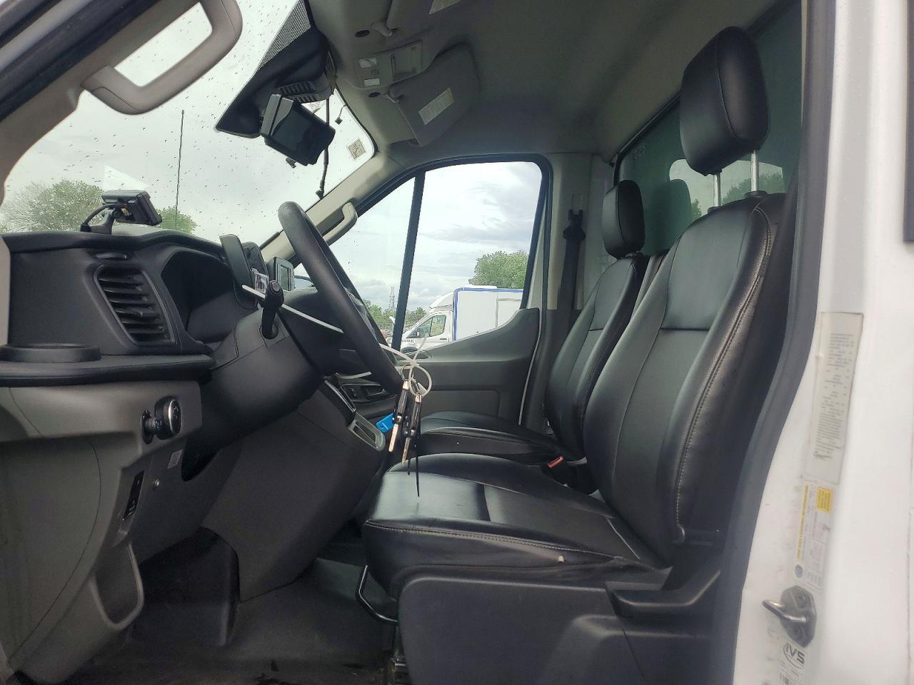 2021 Ford Transit Delivery Truck