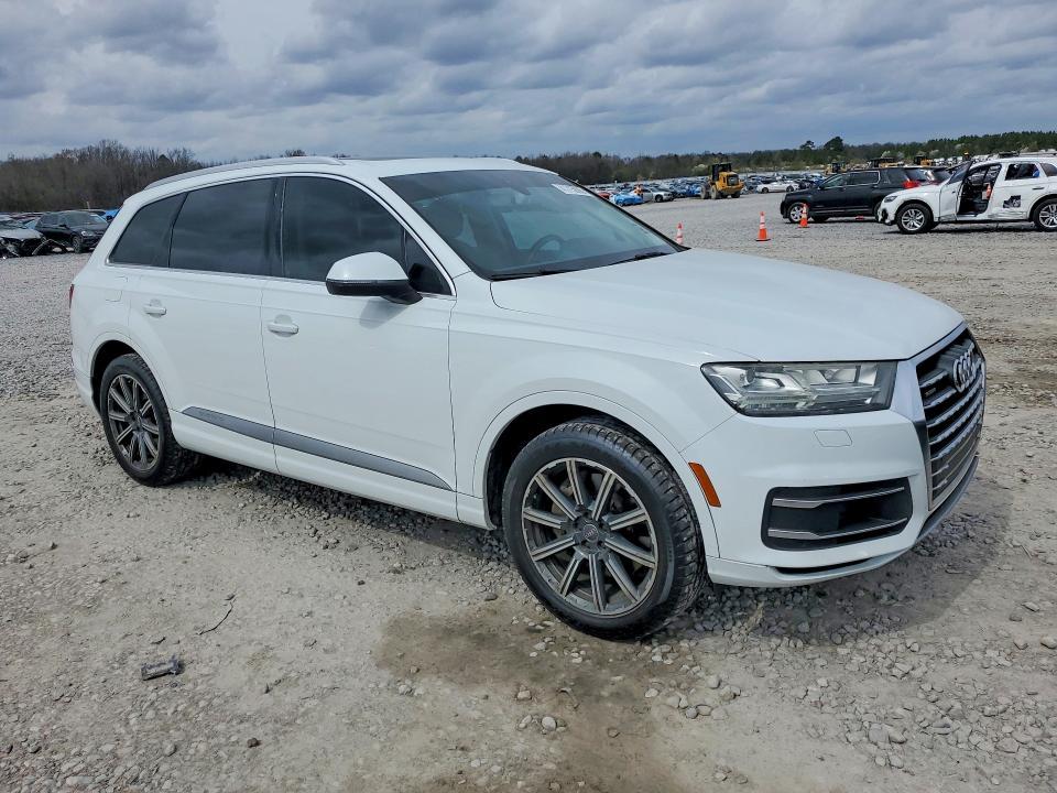 2017 Audi Q7 Premium Plus
