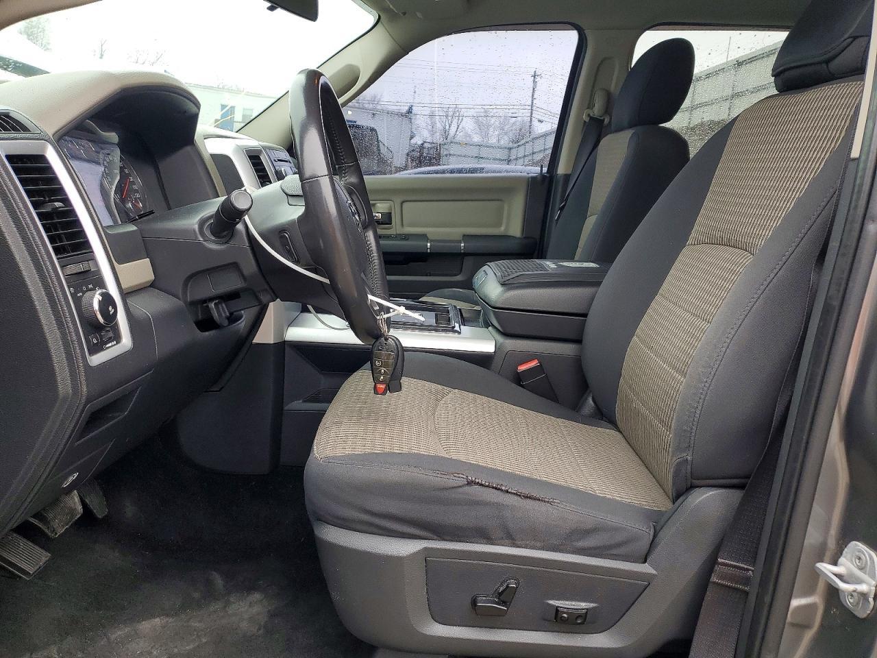 2012 Dodge RAM 1500 SLT