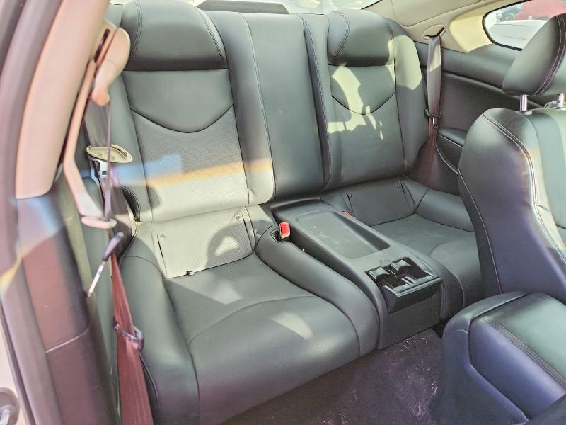 2015 Infiniti Q60 Journey