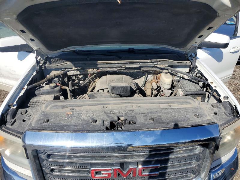 2015 GMC Sierra K2500 SLE