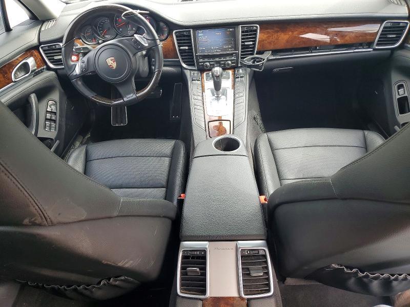 2014 Porsche Panamera 2