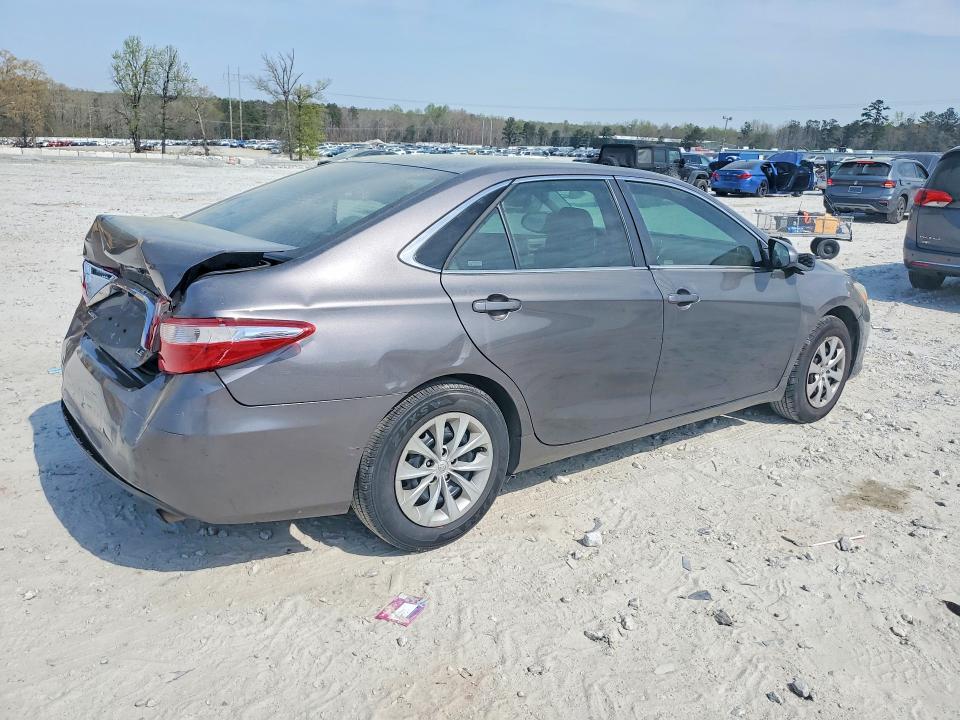2017 Toyota Camry le