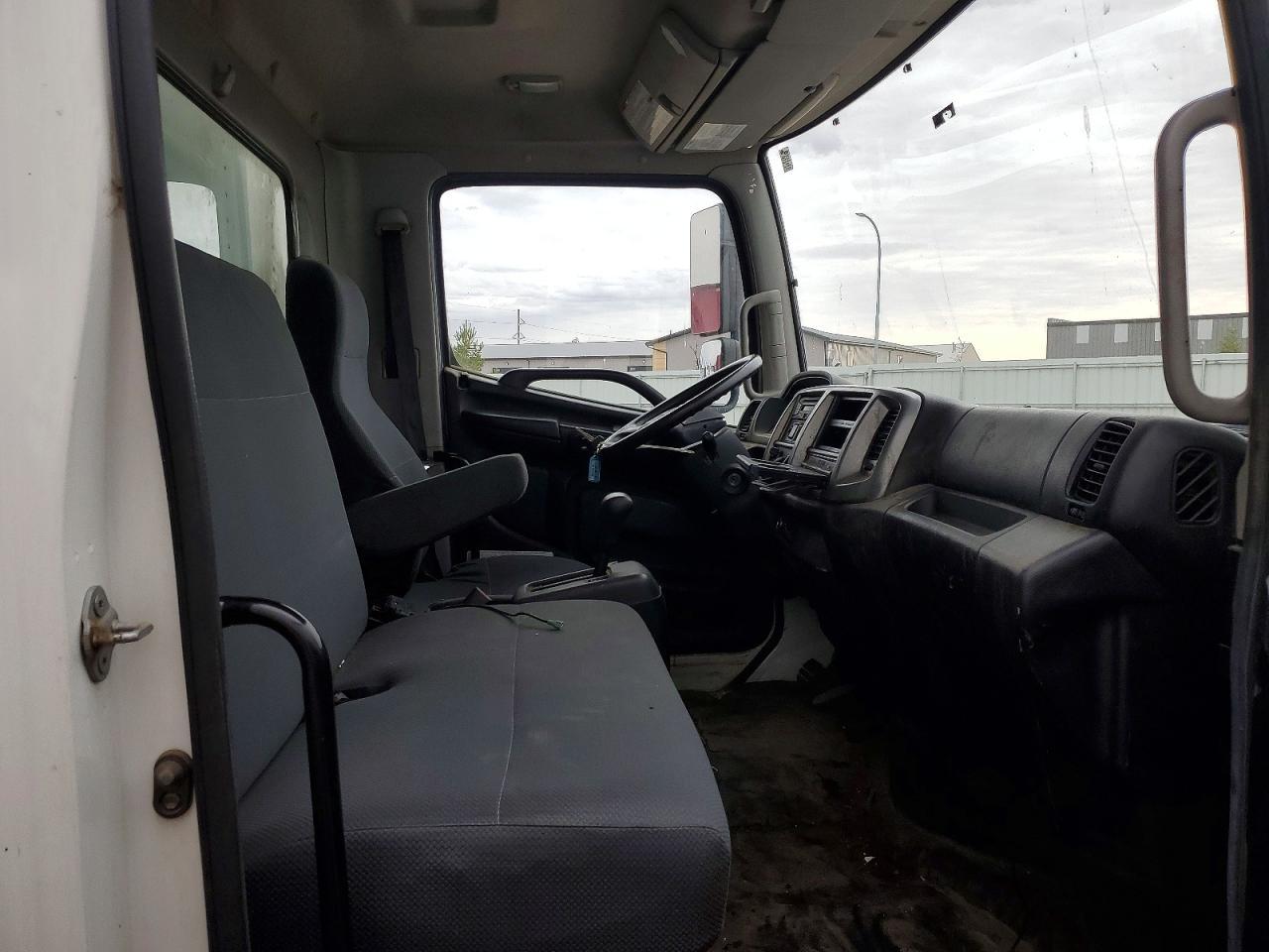 2016 Hino 258/268 BOX Truck