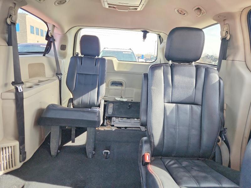 2014 Chrysler Town & Country Touring